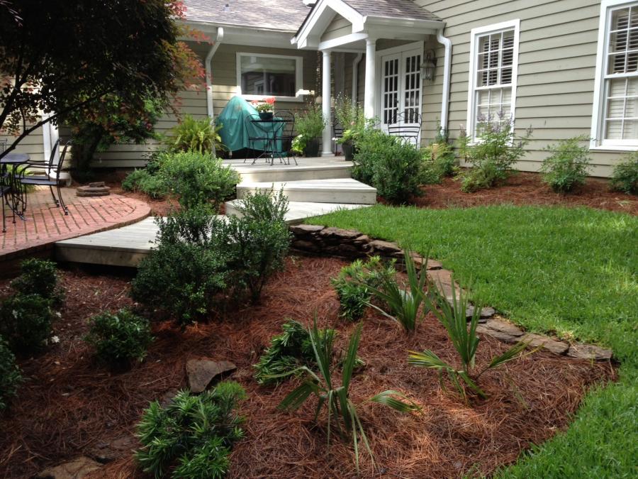 Crestview 6 13 Barry Landscape